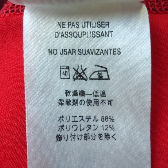 Pantagonia Women's Red Athleisure 1/4 Zip L/S Thumbhole Top Mesh Back Sz-M - Picture 14 of 16